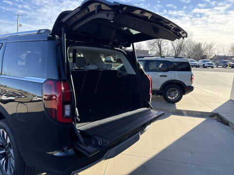 2025 Ford Expedition Platinum