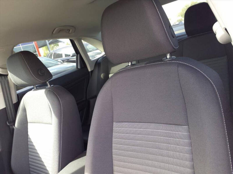 2025 Volkswagen Jetta S