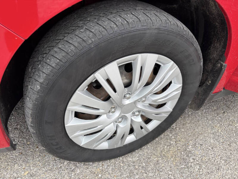 2009 Nissan Versa 1.8 S