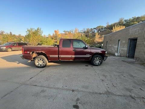 2000 Chevrolet Silverado LT photo 3