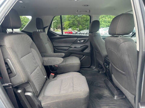 2018 Chevrolet Traverse LT Cloth