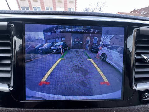 2017 Chrysler Pacifica Touring-L