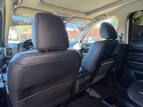 2024 Nissan Pathfinder Platinum