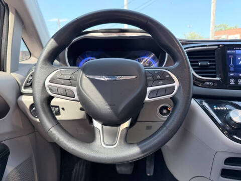 2017 Chrysler Pacifica Touring