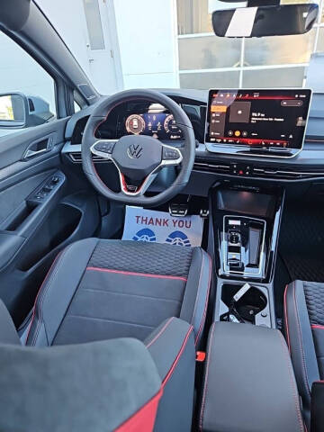 2026 Volkswagen Golf GTI SE