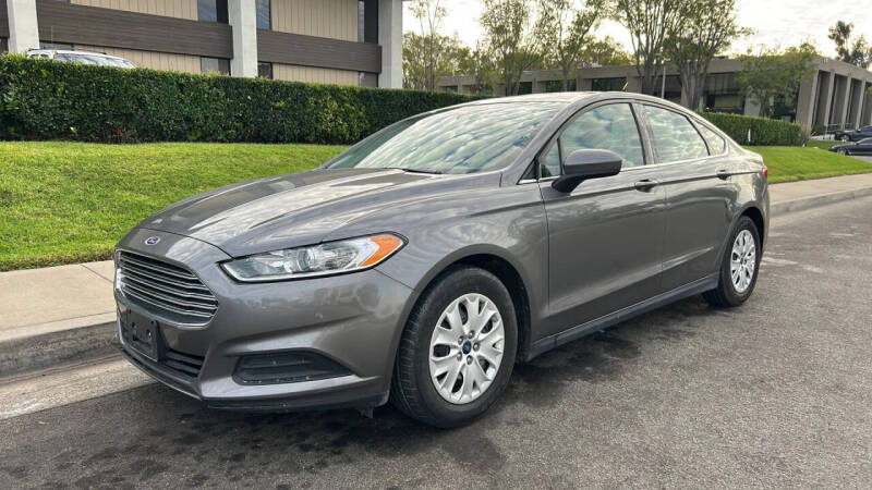 2013 Ford Fusion S