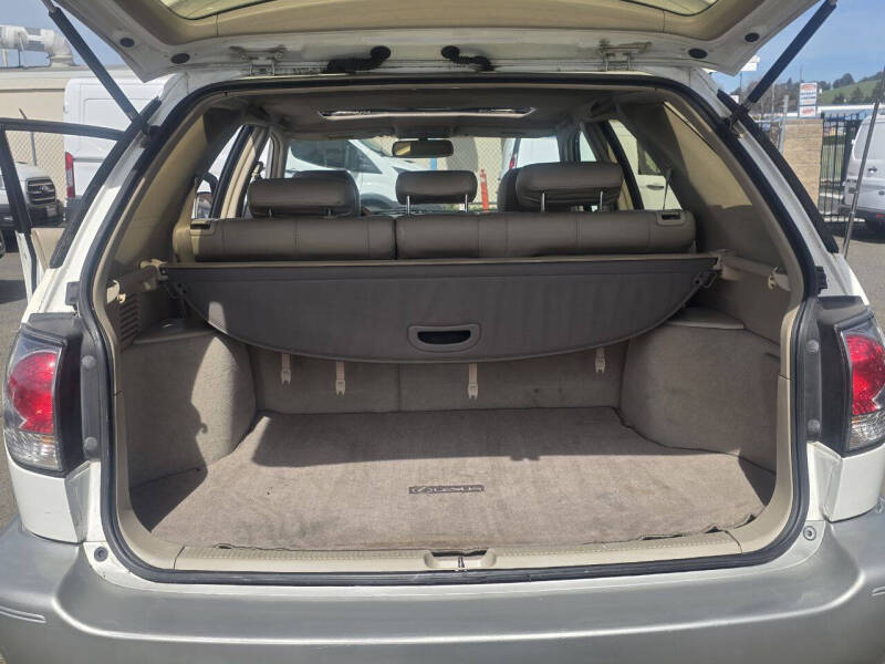 2003 Lexus RX 300