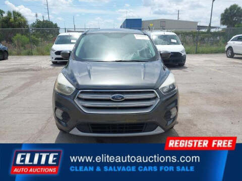 2019 Ford Escape SE