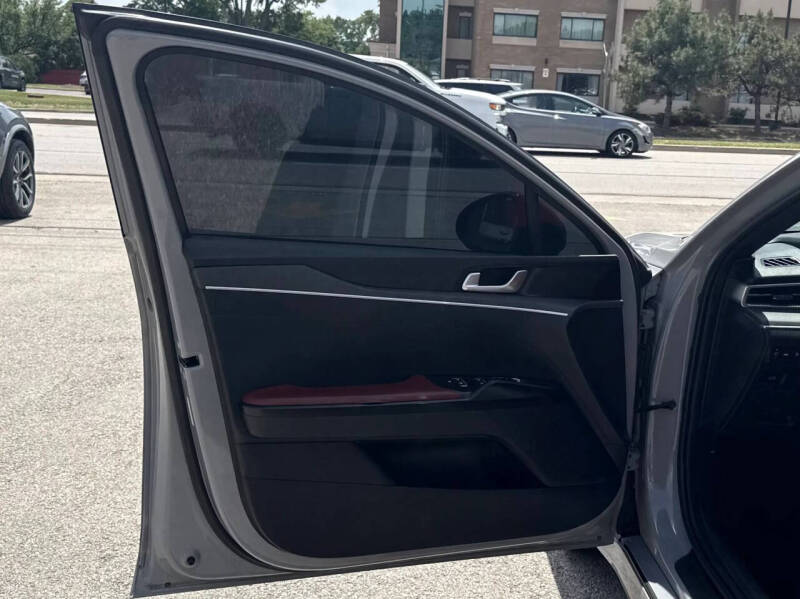 2021 Kia K5