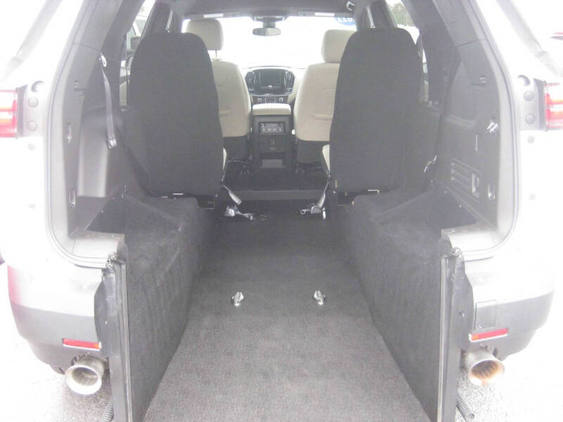 2022 Chevrolet Traverse LS