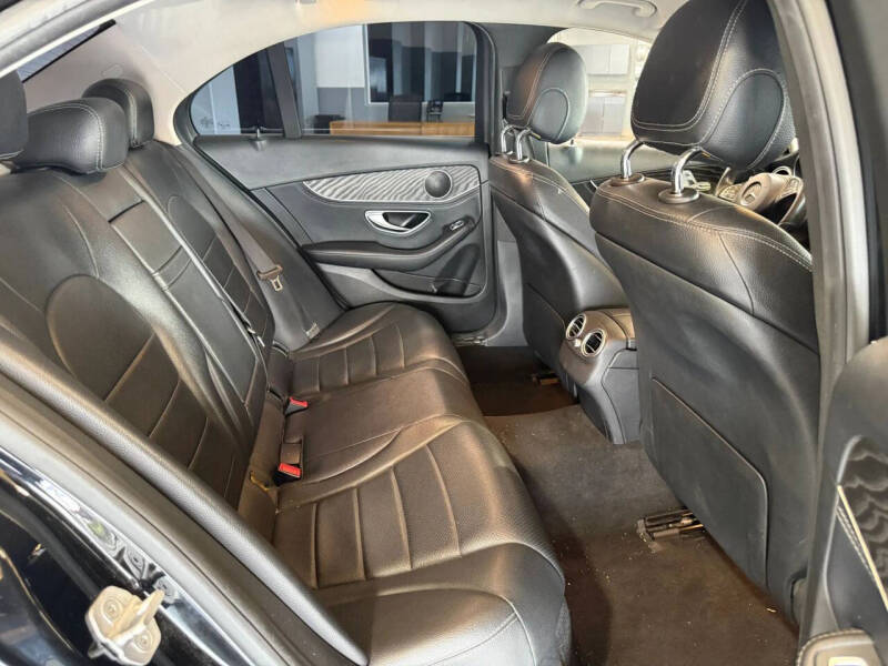 2015 Mercedes-Benz C-Class C 300