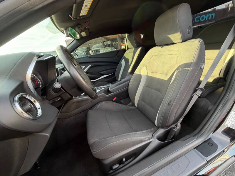 2021 Chevrolet Camaro LT