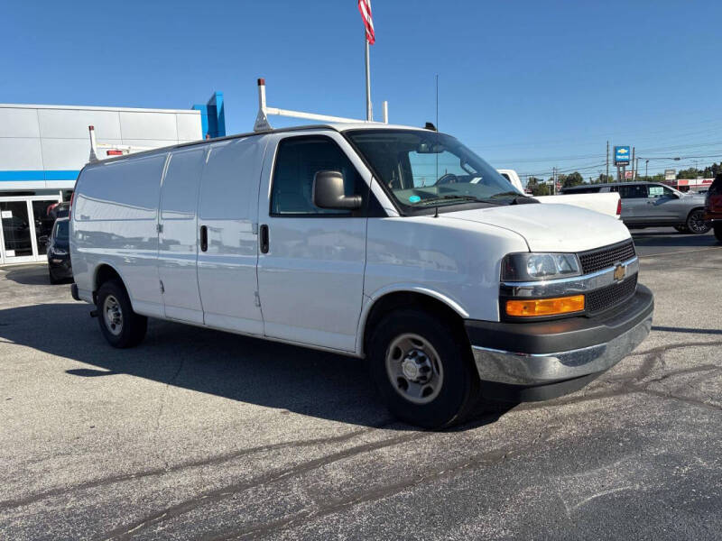 2021 Chevrolet Express 2500