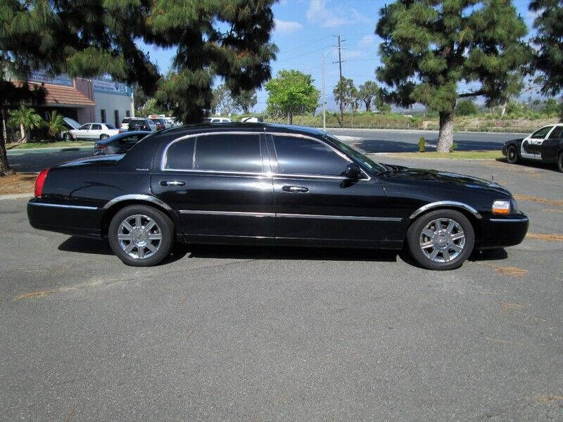2011 Lincoln Town Car Executive L