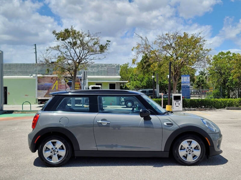2015 MINI Hardtop 2 Door Cooper