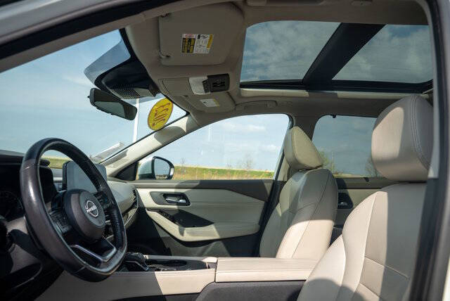 2023 Nissan Rogue SL