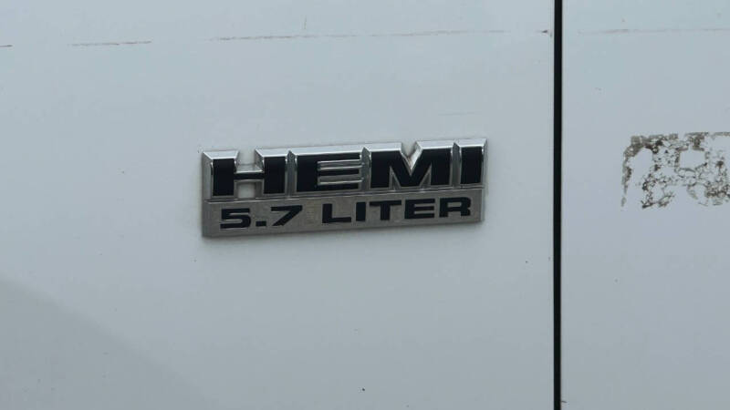 2011 RAM 1500 ST
