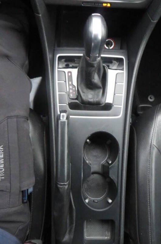 2015 Volkswagen Passat 1.8T Wolfsburg Edition