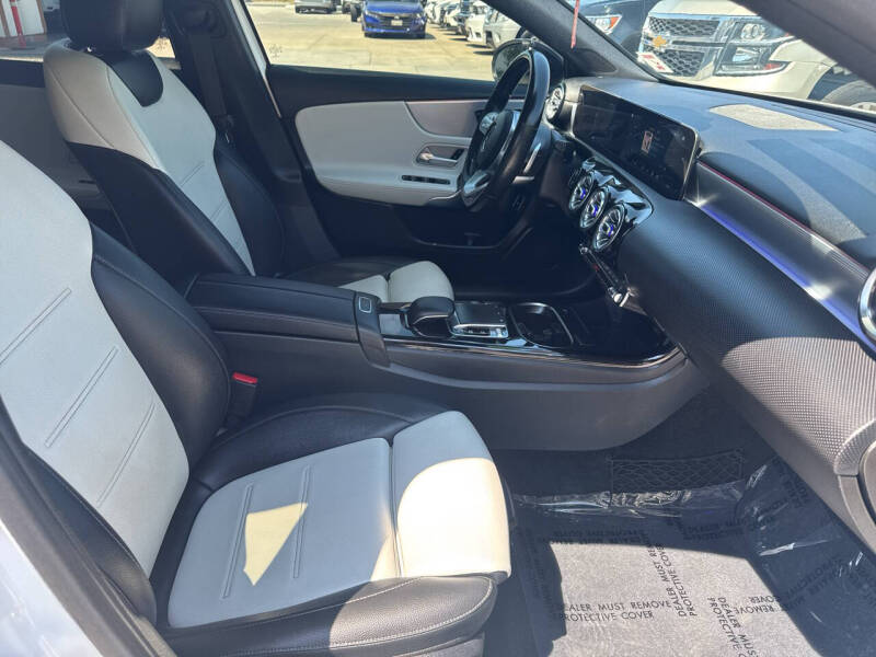 2019 Mercedes-Benz A-Class A 220