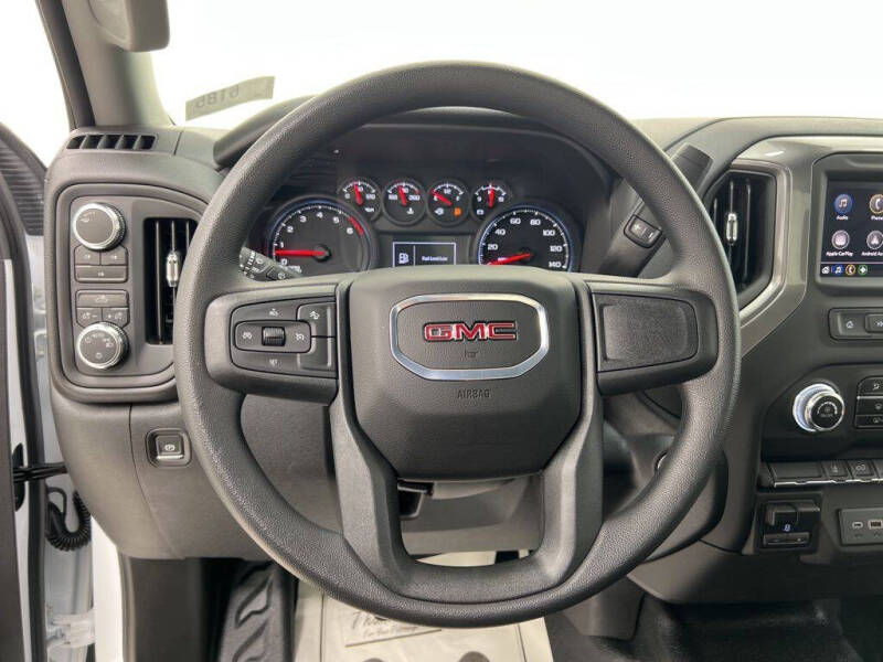 2025 GMC Sierra 2500HD Pro
