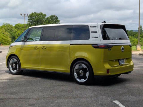 2025 Volkswagen ID. Buzz Pro S Plus
