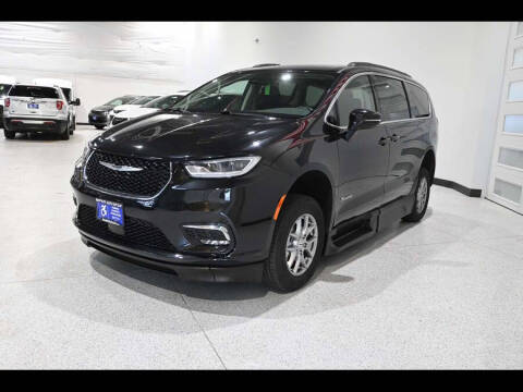 2021 Chrysler Pacifica Touring