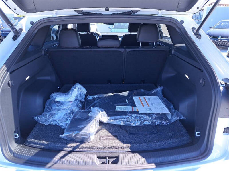 2026 Volkswagen Atlas Cross Sport SE