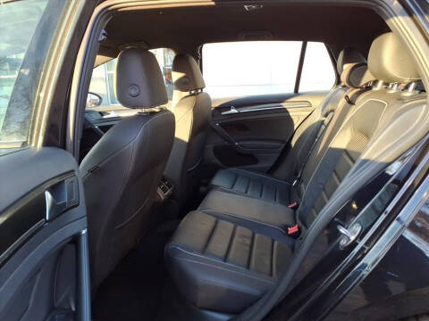 2019 Volkswagen Golf R 4Motion