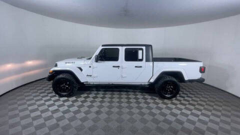 2023 Jeep Gladiator Willys