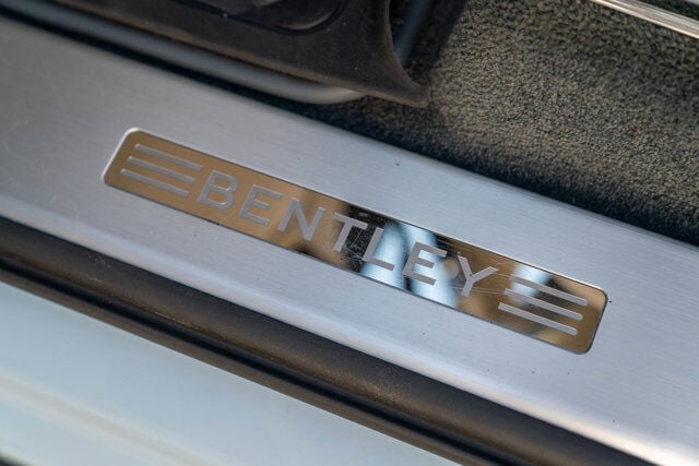 2020 Bentley Bentayga 14