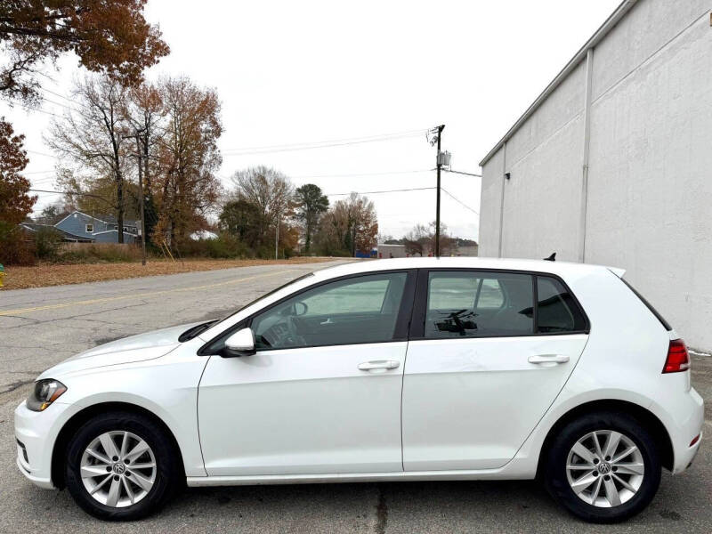 2018 Volkswagen Golf TSI S