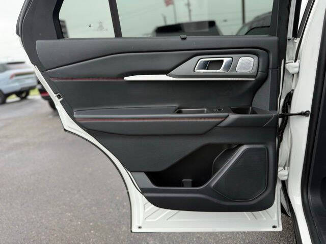 2025 Ford Explorer ST