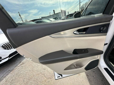 2016 Lincoln MKX Select