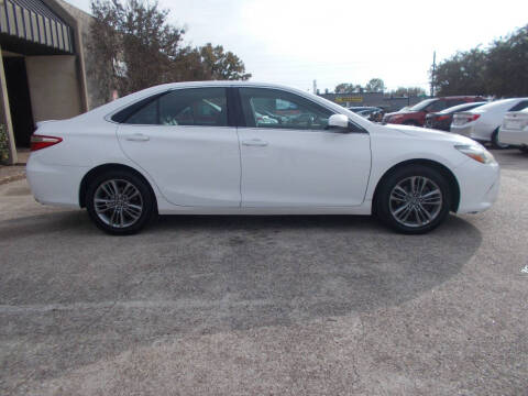 2017 Toyota Camry SE