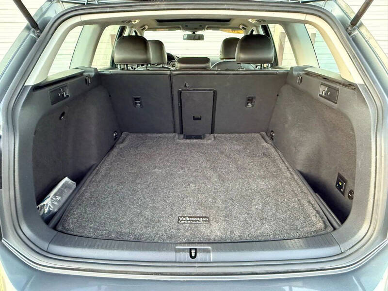 2015 Volkswagen Golf SportWagen TSI SEL