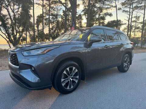 2020 Toyota Highlander for sale at Priority One Coastal in Newport NC