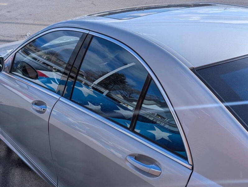 2009 Mercedes-Benz S-Class S 550 4MATIC