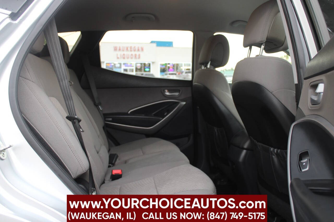 HyundaiSanta Fe Sport13