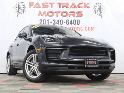 2022 Porsche Macan