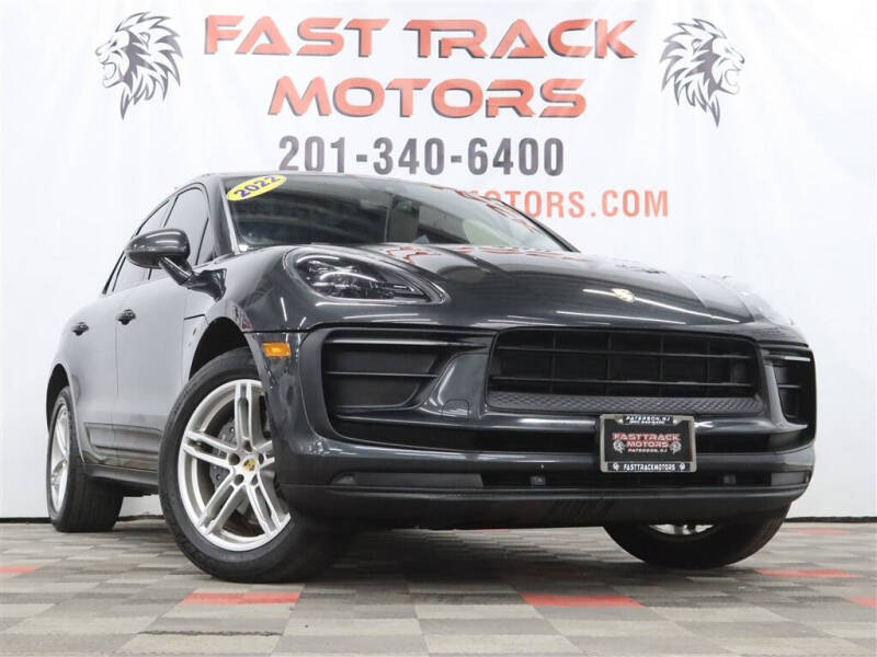 2022 Porsche Macan