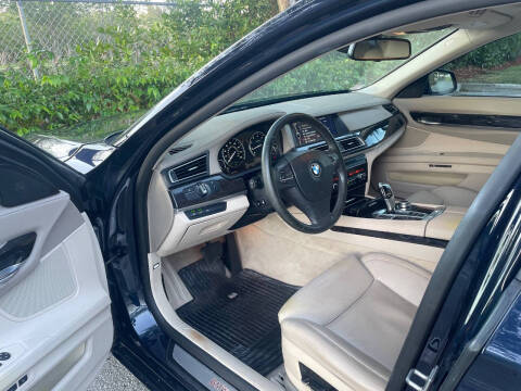 2011 BMW 7 Series 750i xDrive