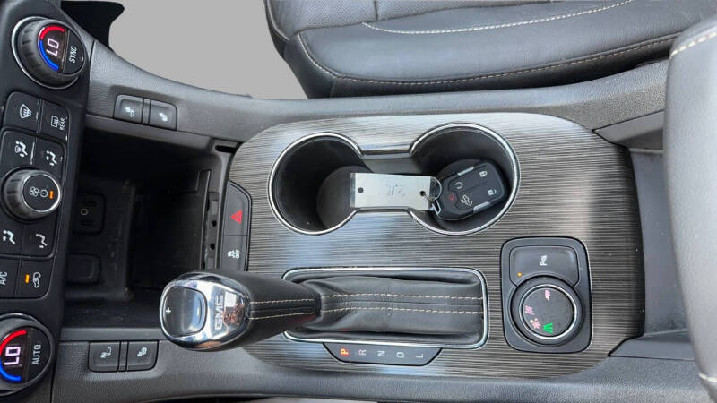 2017 GMC Acadia SLT-1