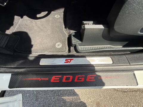 2022 Ford Edge ST-Line