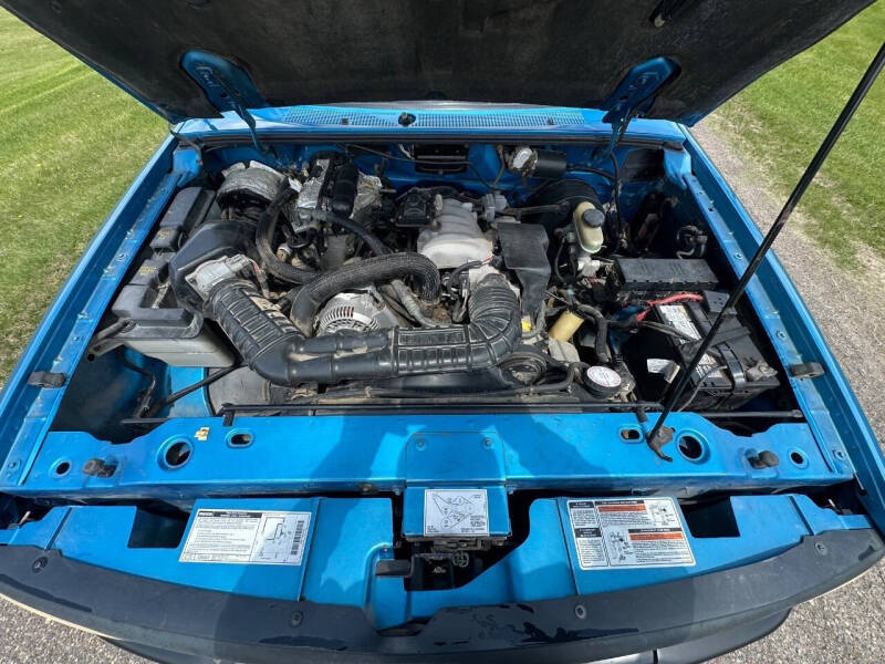 1994 Mazda B-Series B3000 SE