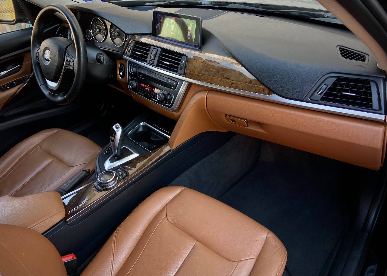 2014 BMW 3 Series 34