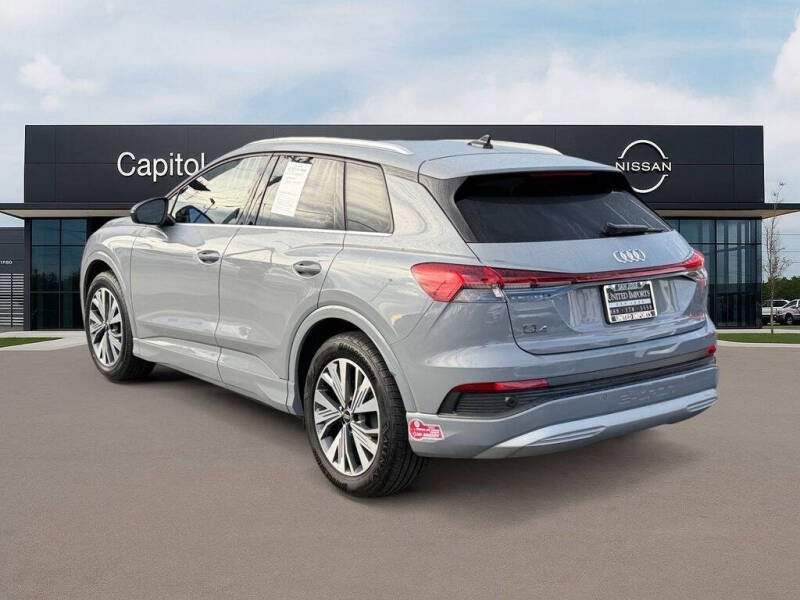 2024 Audi Q4 e-tron Premium 40