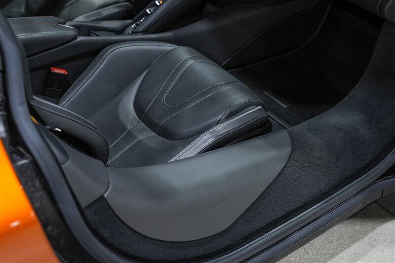 2018 McLaren 720S Luxury