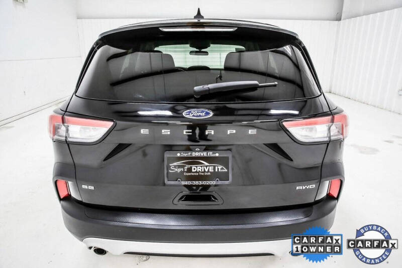 2022 Ford Escape SE