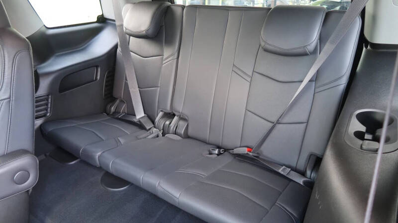 2018 Cadillac Escalade Luxury