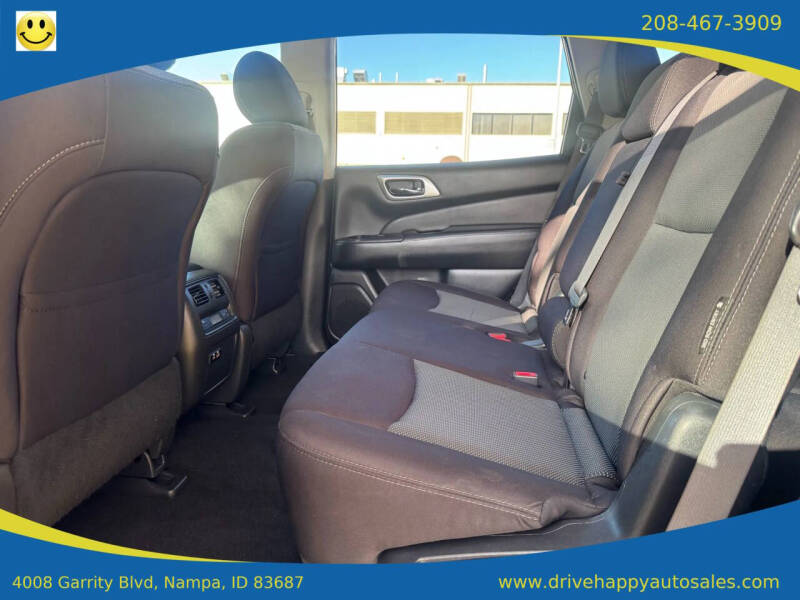 2020 Nissan Pathfinder S